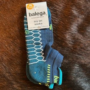 Balega "Silver" Size XL running socks